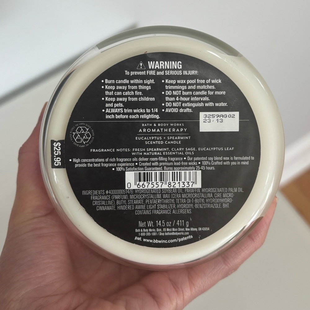 Bath & Body Works Aromatherapy Stress Relief 3-Wick Candle - Picture 3 of 3